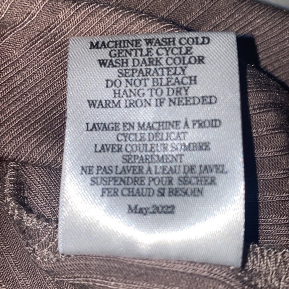 Z Supply Jayda Ribbed 3/4 Sleeve Top - Picture 10 of 11